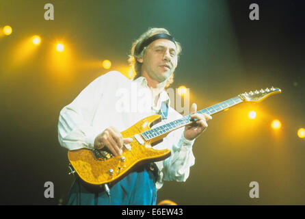 DIRE STRAITS-UK Rock-Gruppe mit Mark Knopfler in 1980. Foto van Houten Stockfoto