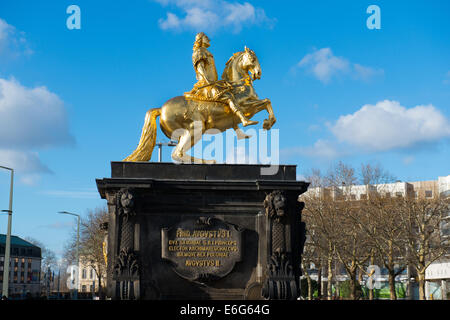 Die Statue des Augustus II das starke (Goldener Reiter) in Dresden, Deutschland Stockfoto