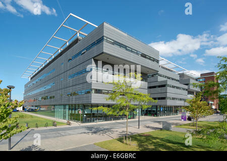 Das Alan Turing Gebäude, entworfen von Sheppard Robson, Teil des Nachlasses von der University of Manchester. (Nur zur redaktionellen Verwendung). Stockfoto