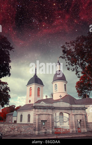 Tallinn mystische Nacht. Elemente dieses Bildes, eingerichtet von der NASA Stockfoto