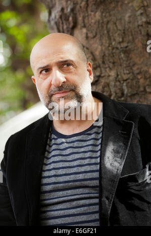 Edinburgh, Schottland. 22. August 2014. Omid Djalili, Komiker, Schauspieler und Schriftsteller, an der Edinburgh International Book Festival 2014. Edinburgh, Schottland. 22. August 2014 Kredit: GARY DOAK/Alamy Live-Nachrichten Stockfoto