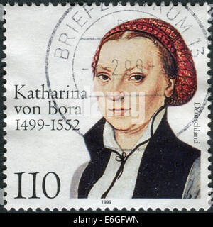 Katharina von Bora, Ehefrau von Martin Luther, aus Gemälde von Lucas Cranach zeigt Briefmarke gedruckt in Deutschland Stockfoto