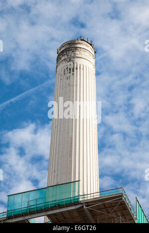 Battersea Power Station Schornstein Detail - London, England 2014 Stockfoto