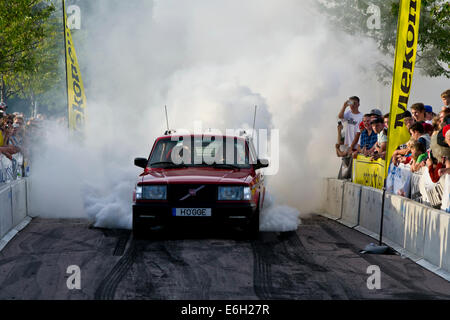 Burnout-Event in Västerås, Schweden 2014 Power Big Meet Stockfoto