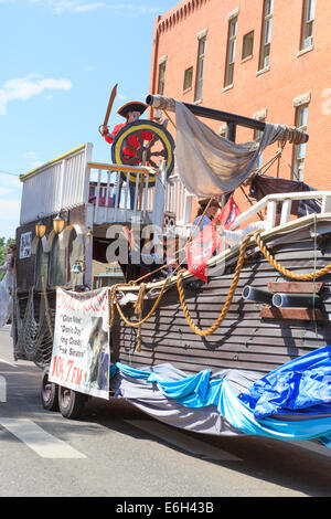 Loveland, Colorado USA - 23. August 2014. Die Stadt Loveland beherbergt seine jährliche Parade während des altmodischen Mais Braten Festivals. Das Festival ist die älteste Gemeinde in Loveland. Bildnachweis: Ed Endicott/Alamy Live-Nachrichten Stockfoto