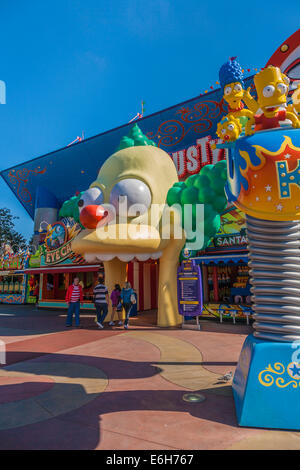 Eingang zum Krustyland und The Simpsons Ride im Themenpark Universal Studios in Orlando, Florida Stockfoto