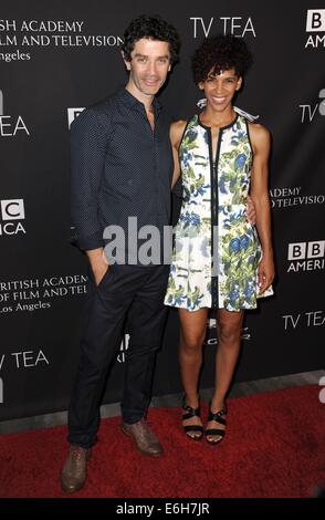 Los Angeles, CA, USA. 23. August 2014. James Frain, Marta Cunningham im Ankunftsbereich für BAFTA Los Angeles TV Tee, SLS Hotel in Beverly Hills, Los Angeles, CA 23. August 2014. Bildnachweis: Dee Cercone/Everett Collection/Alamy Live-Nachrichten Stockfoto