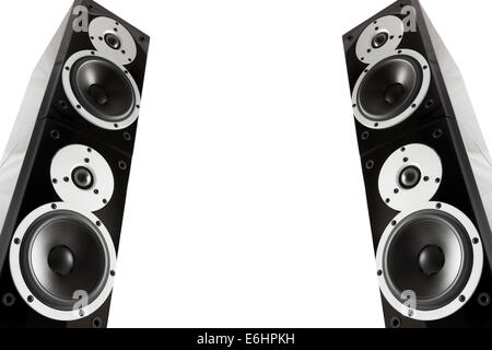 Paar schwarze high gloss Musik Lautsprecher isoliert auf weißem Hintergrund Stockfoto
