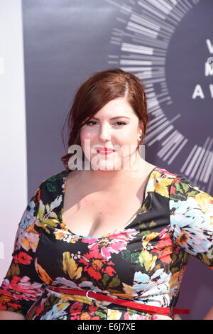 Inglewood, Kalifornien, USA. 24. August 2014. US-Sängerin Mary Lambert kommt auf dem roten Teppich für den 31. MTV Video Music Awards im The Forum in Inglewood, Kalifornien, USA, 24. August 2014. Foto: Hubert Boesl/Dpa/Alamy Live News Stockfoto