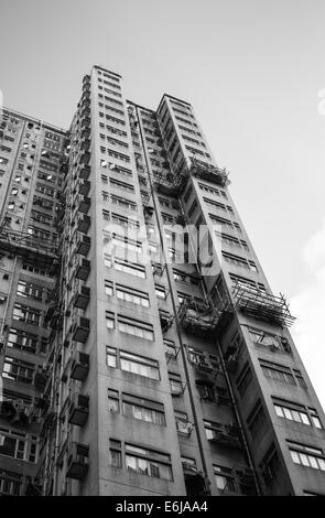 Verwitterte Wohnblock in Central, Hongkong Stockfoto
