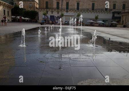 Brunnen am St. Georges Square Stockfoto