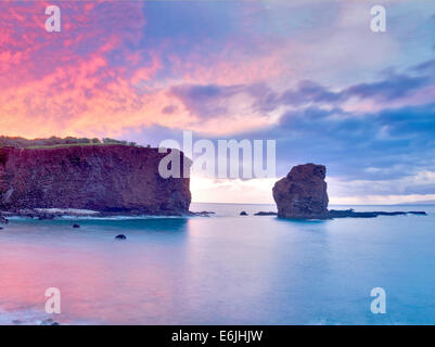 Schatz-Rock bei Sonnenuntergang. Lanai, Hawaii Stockfoto