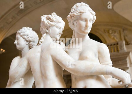 Die drei Grazien-Statue im Louvre Stockfoto