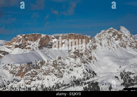 Felswände über die Val Gardena Wolkenstein Wolkenstein Dolomiten Italien Stockfoto