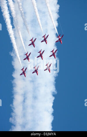 Red Arrows anzeigen 2014 in Cromer in Norfolk Stockfoto