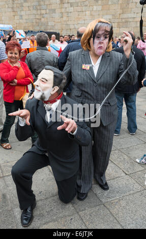 Santiago De Compostela, Spanien. 25. August 2014. Proteste in Santiago De Compostela bei einem Treffen zwischen Bundeskanzlerin Angela Merkel und spanischen Ministerpräsidenten Mariano Rajoy. Bildnachweis: Gregory Davies/Alamy Live-Nachrichten Stockfoto