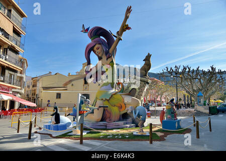 Falla Pappmaché Figuren auf das Frühlingsfest Las Fallas, Pego, Provinz Alicante, Spanien Stockfoto