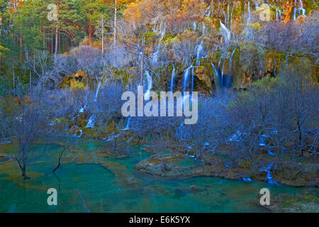 Cuervo River, Vega del Cororno, Serrania de Cuenca Natural Park, Provinz Cuenca, Castilla-La Mancha, Spanien Stockfoto