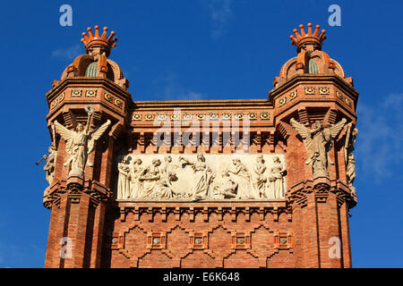 Arc de Triomf triumphal Bogen, Seitenansicht, gebaut für die Weltausstellung 1888 Region Barcelona, Katalonien, Spanien Stockfoto