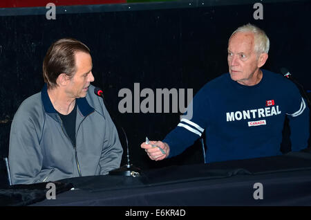 Einige bekannte Schauspieler kam zu einem Fan-treffen in Oberhausen.  Mitwirkende: Michael Biehn, Lance Henriksen wo: Oberhausen, Deutschland bei: 9. November 2013 Stockfoto