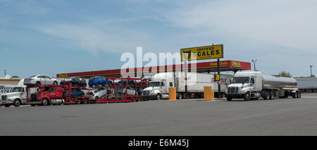 Pilot Reisezentren Truck Stop, Milford, CT. Stockfoto