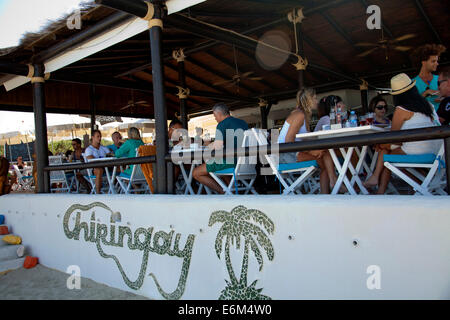 Restaurant El Chiringay auf Chiringay Strandabschnitt von Es Cavallet auf Ibiza Stockfoto