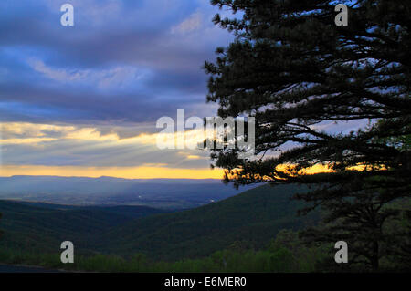 Mountain Pass Overlook, Shenandoah-Nationalpark, Virginia, USA Stockfoto