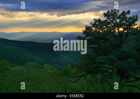 Mountain Pass Overlook, Shenandoah-Nationalpark, Virginia, USA Stockfoto