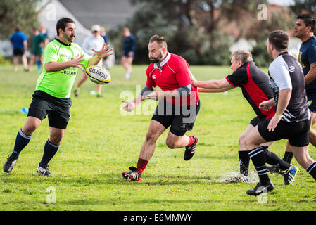 Sydney, Australien. 27. August 2014.  Die 2014 Bingham Cup startete mit einer kombinierten Trainingseinheit mit NSW Waratah Trainern, Spielern und Wallabies coach Andrew Blade vor dem Start des Wettbewerbs. Bildnachweis: MediaServicesAP/Alamy Live-Nachrichten Stockfoto