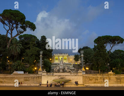 Pincio Terrasse und die Fontana della Dea di Roma oder Brunnen der Göttin von Rom, Rom, Latium, Italien Stockfoto