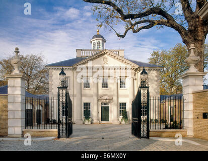 Ionischen Luxusvilla im Regents Park, entworfen von Quinlan Terry Stockfoto