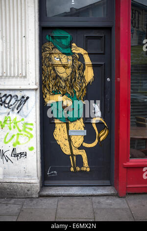 Street Art oder Urban Graffiti in Stokes Croft Bristol Stockfoto