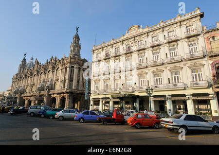 Hotel Inglaterra (rechts) und Gran Teatro De La Habana-Havanna-Kuba Stockfoto