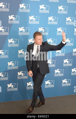 Venedig, Italien. 27. August 2014. Mitglied der internationalen Jury des Main Konkurrenz Tim Roth stellt während des Telefonats Foto 71. Filmfestival von Venedig 27. August 2014. Bildnachweis: Xinhua/Alamy Live-Nachrichten Stockfoto