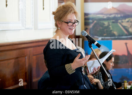 Lucy Lethbridge in literarischen Oldie Mittagessen 10.01.13 Stockfoto