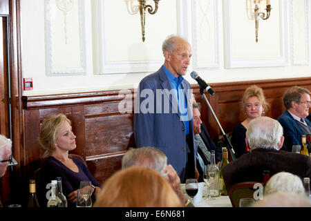 Dr. Stephen Weiss bei der Oldie literarischen Mittagessen 10.01.13 Stockfoto