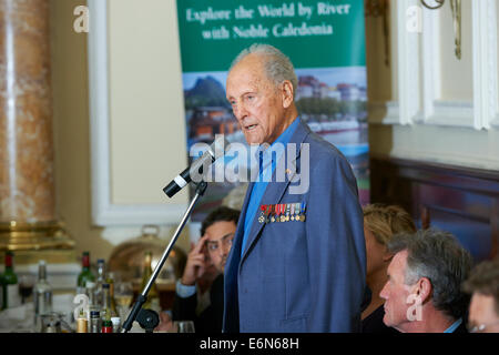 Dr. Stephen Weiss bei der Oldie literarischen Mittagessen 10.01.13 Stockfoto