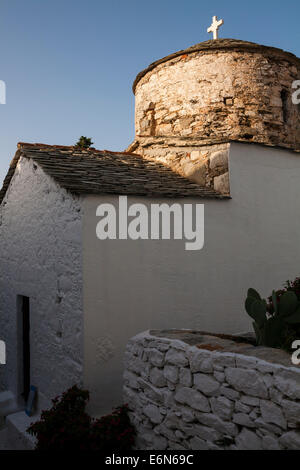 Die Kirche Christi auf das alte Dorf (Chora) von Alonnisos, Griechenland am August 2014. Stockfoto
