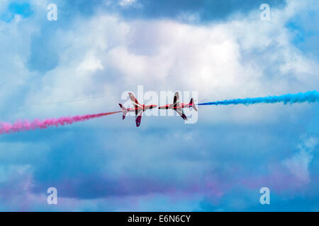 Royal Air Force Red Arrows anzeigen Team in Eastbourne International Airshow, August 2014 Stockfoto
