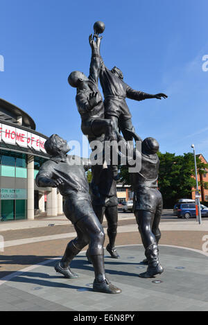 Twickenham Rugby Stadion Rugby-Spieler statue Stockfoto