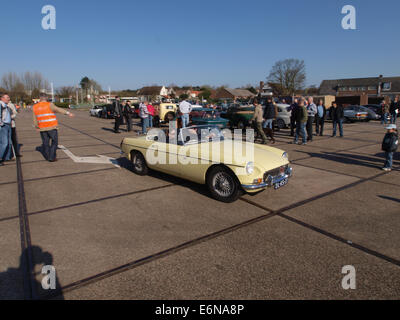 1971 MG B Lizenz keine DL-85-23, pic2 Stockfoto