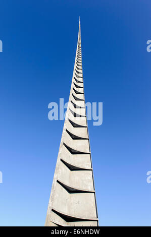 Steelneedle in der Jahrhunderthalle in Wroclaw, Polen, Europa, UNESCO-Welterbe-Aufstellungsort Stockfoto