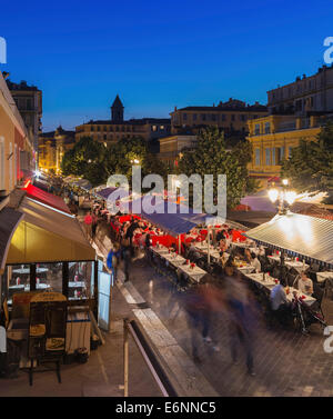 Restaurants in der Altstadt, Nizza, Provence, Frankreich Stockfoto