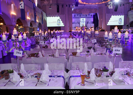 Prominente, die Teilnahme an der traditionellen Filserball 2014 bei Loewenbraeukeller.  Mitwirkende: Atmosphäre wo: München wenn: 21. Februar 2014 Stockfoto