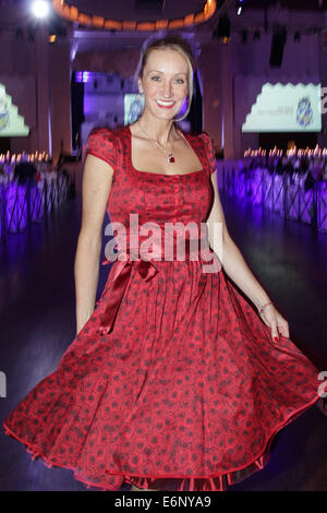 Prominente, die Teilnahme an der traditionellen Filserball 2014 bei Loewenbraeukeller.  Mitwirkende: Renata Kochta Where: München wenn: 21. Februar 2014 Stockfoto