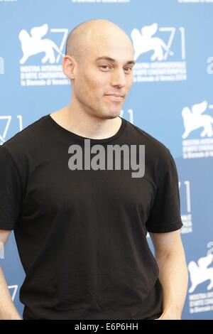 Venedig, Italien. 28. August 2014. Joshua Oppenheimer.The Look des Schweigens. Bildnachweis: Roger Harvey/Globe Fotos/ZUMA Draht/Alamy Live-Nachrichten Stockfoto