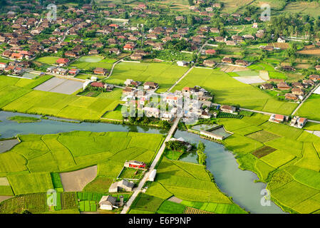 Luftaufnahme der Wohngegend von Bac Sohn Tal, Lang Son, Vietnam Stockfoto
