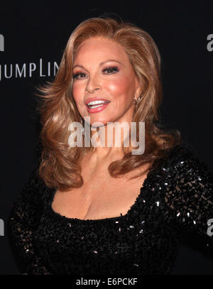 16. ordentliche Kostüm-Designer Guild Awards - Ankünfte mit: Raquel Welch wo: Los Angeles, California, Vereinigte Staaten von Amerika bei: 22. Februar 2014 Stockfoto