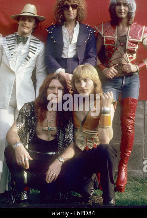MOTT THE HOOPLE UK Glam-Rock-Gruppe über 1973, siehe Beschreibung unten für Namen Stockfoto