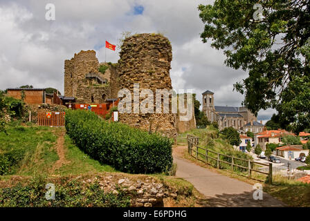 Die Burgruine in Talmont St Hilaire in der Vendee in Frankreich wurde einst Richard Löwenherz, Englischer König Stockfoto